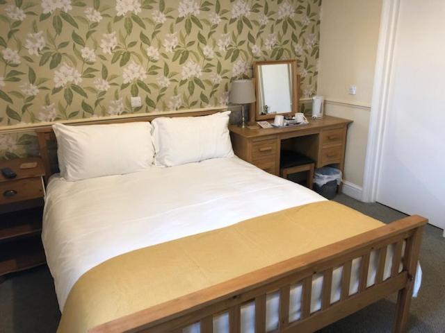 Baker Arms Hotel Hertford Ngoại thất bức ảnh