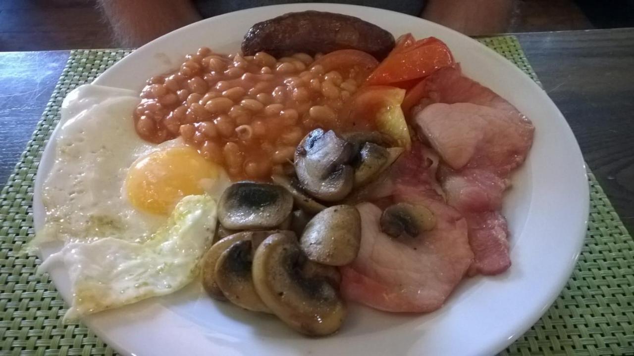Baker Arms Hotel Hertford Ngoại thất bức ảnh