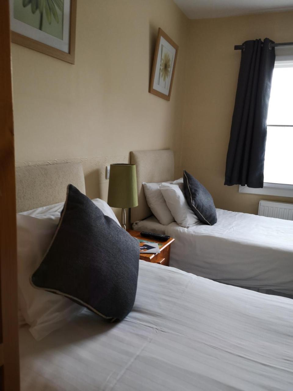 Baker Arms Hotel Hertford Ngoại thất bức ảnh